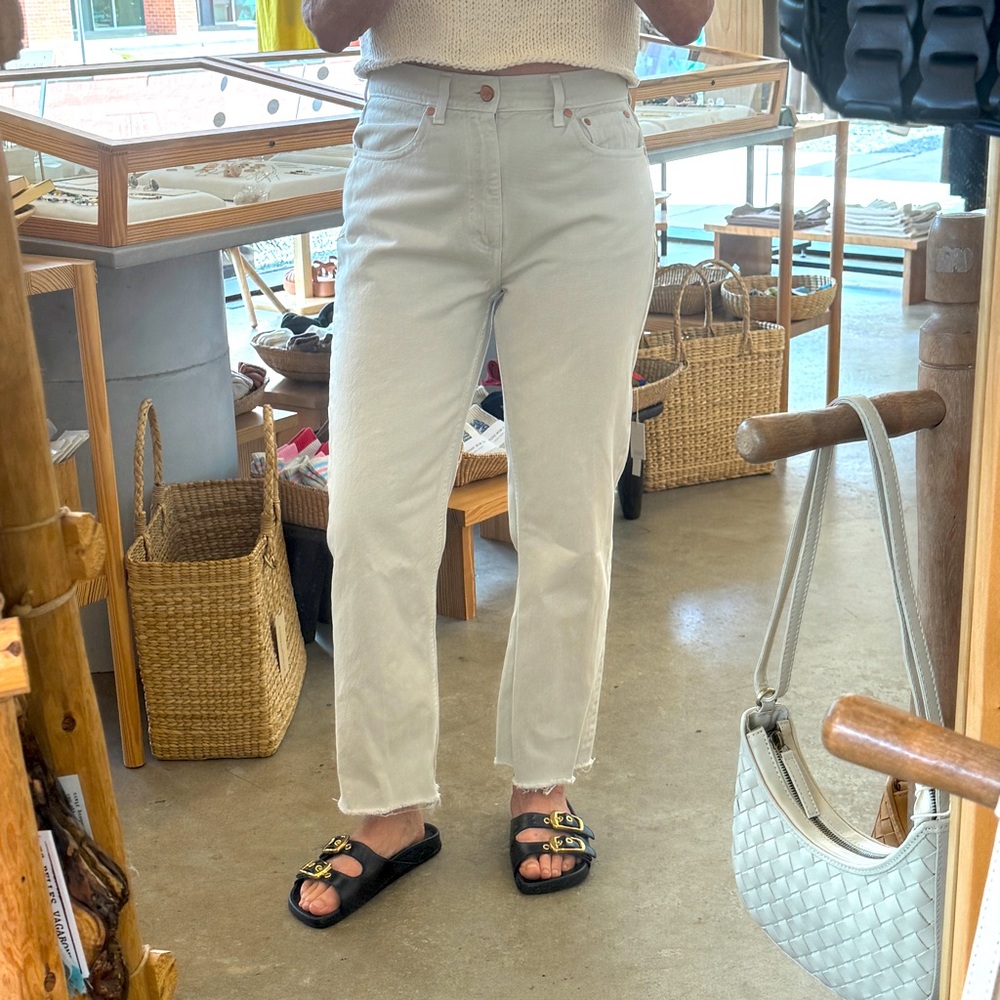 Esby Cream Straight Leg Crop Jean
